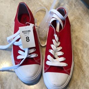 Mossimo red tennis shoes
